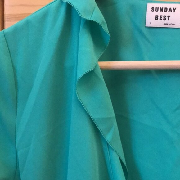 Aritzia Sunday Best Savoy Wrap Dress in Green Size 0 - Picture 7 of 8